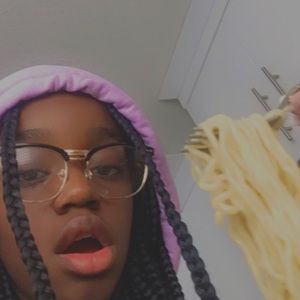 Meet your Posher, Fanta